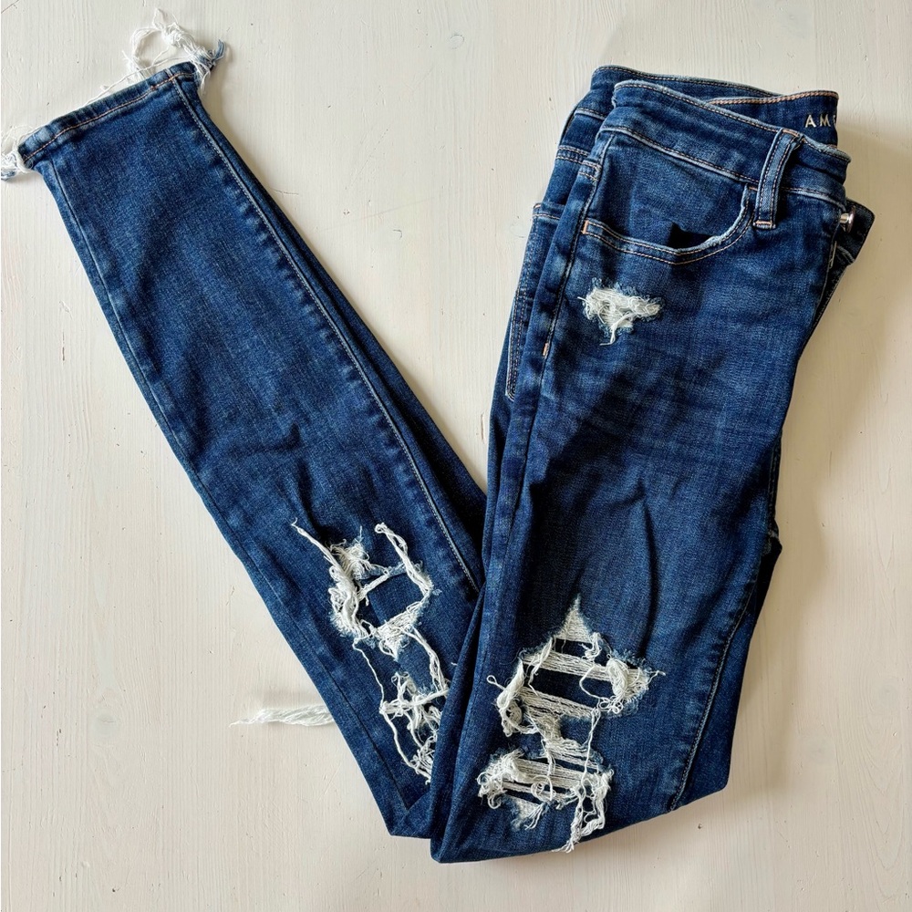 Distressed Tall Jeggings